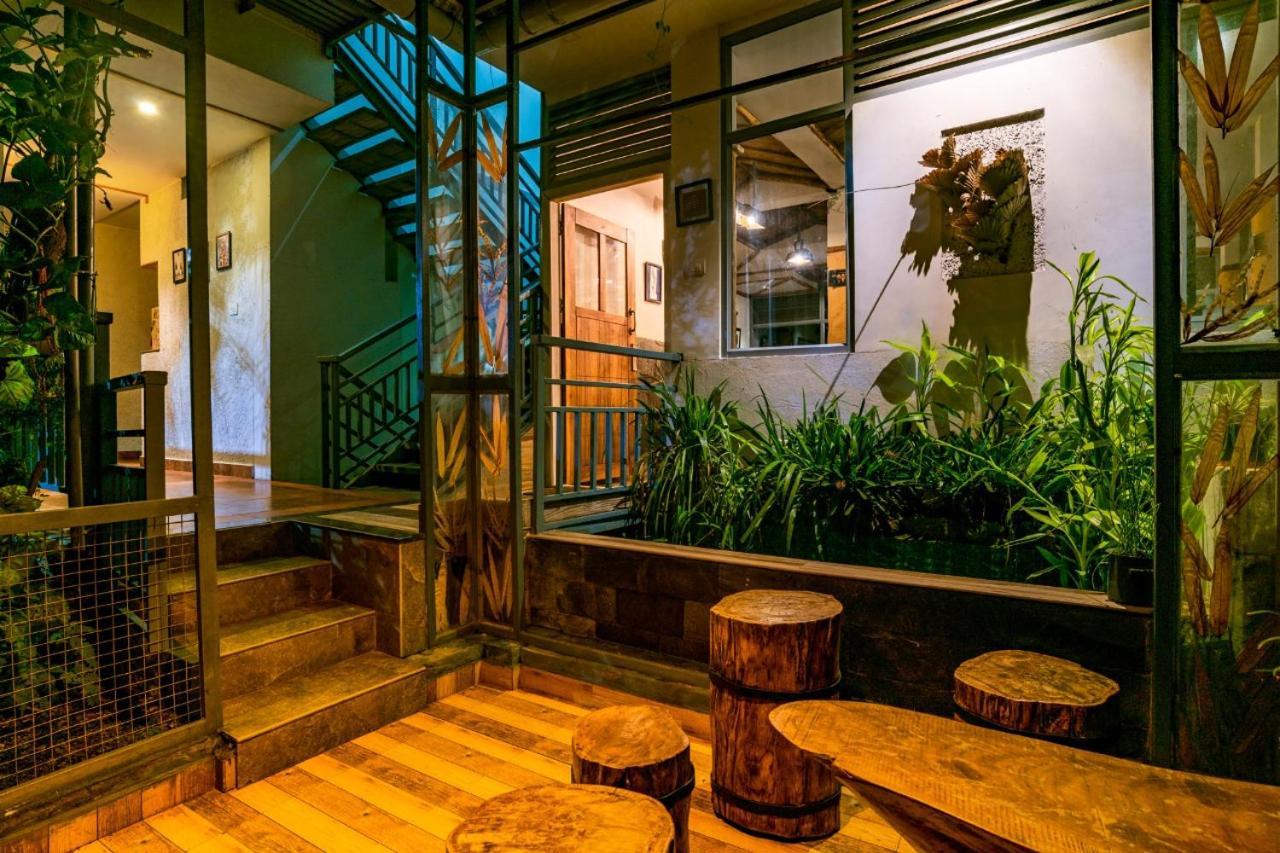 Mistletoe Homestay & Cafe Munnar Extérieur photo