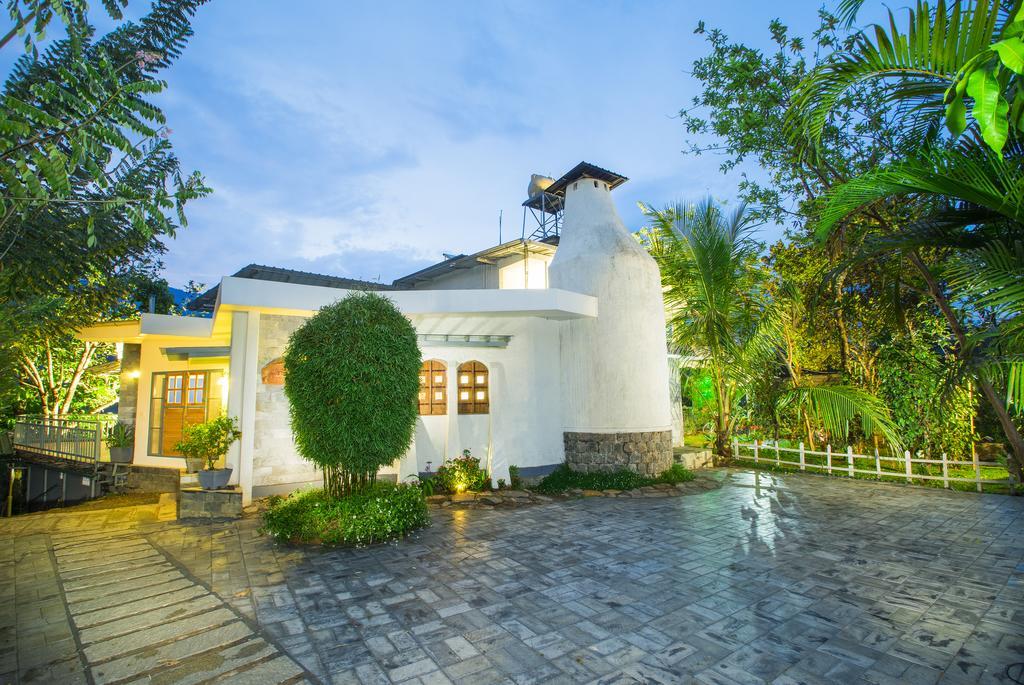 Mistletoe Homestay & Cafe Munnar Extérieur photo